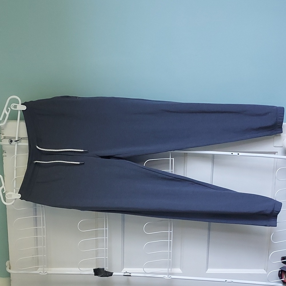 Vuori Austin Jogger Performance Sweatpants 30" Size Small Active Lounge
